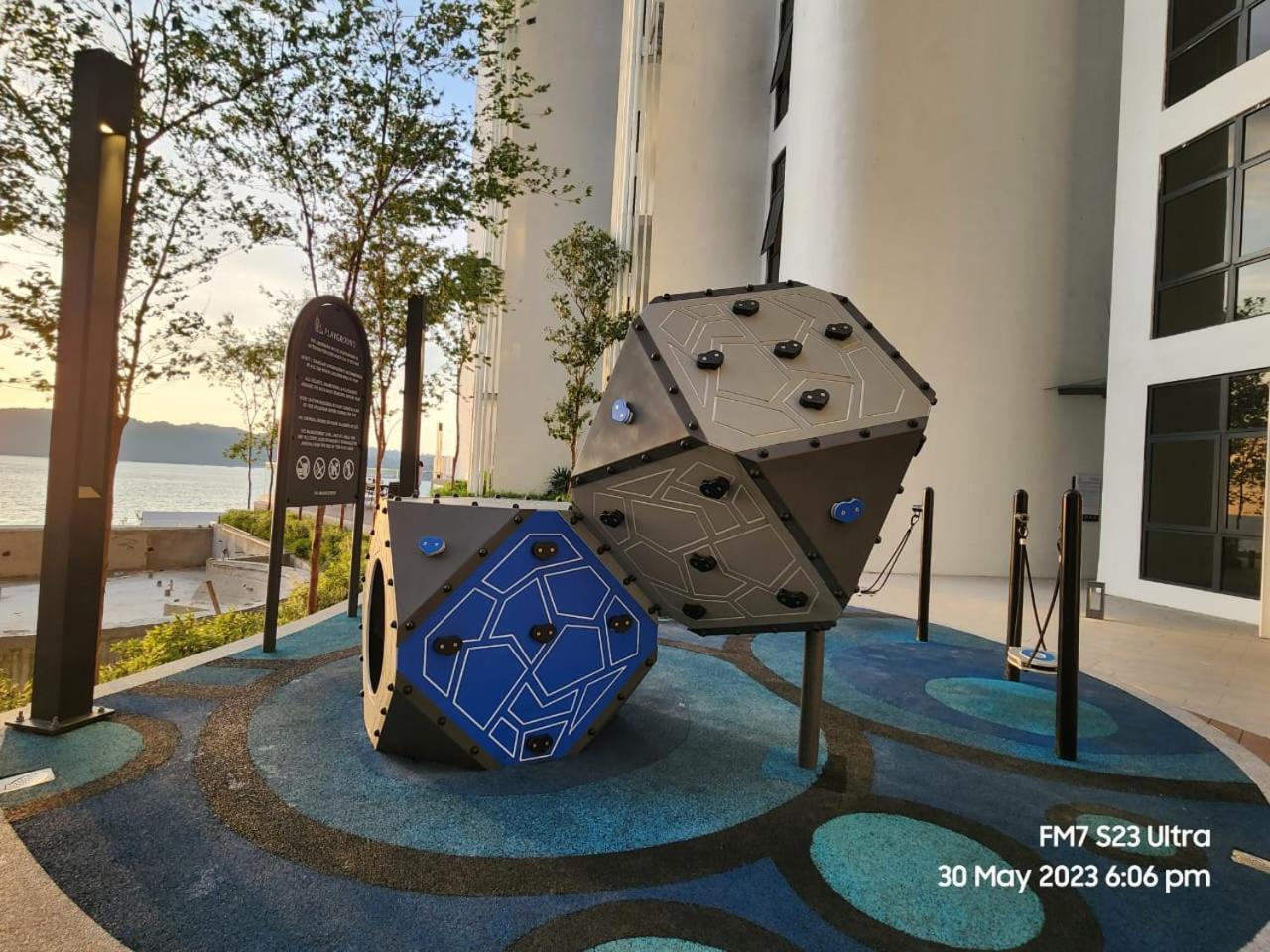 The Shore Ns Studio Suites Sea View كوتا كينابالو المظهر الخارجي الصورة
